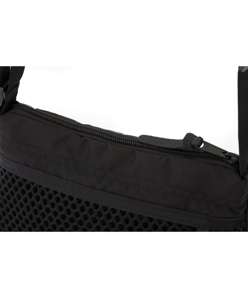 GREGORY(グレゴリー)の「エンベロップショルダー ENVELOPE SHOULDER ブラックメッシュ(ショルダーバッグ・メンズ・ブラック・ONE SIZE)」の5枚目の写真