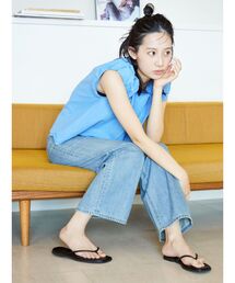 アングリッド　ネイビーウェット 春夏に履きたい！オフィスカジュアルにも合う女性用ホワイトスニーカー