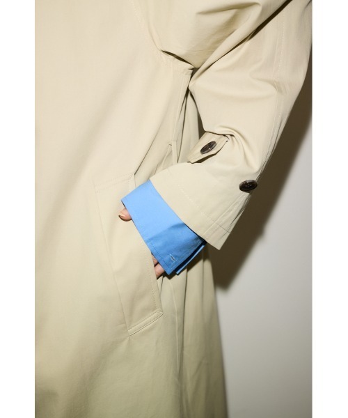 THROW by SLY（スローバイスライ）の「THROW　DOLMAN SOUTIEN COLLAR COAT ドルマン ステンカラー コート（ステンカラーコート・レディース・ライトベージュ/ベージュ・FREE）」の14枚目の写真