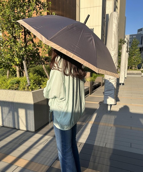 BAYFLOW（ベイフロー）の「[遮熱・UVカット100%]切り継ぎ晴雨兼用傘60cm（長傘・レディース・ブラック/グレー・0）」の3枚目の写真
