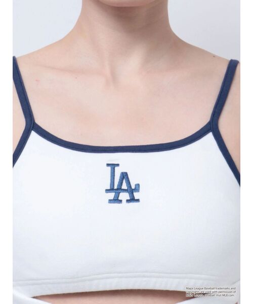 GYDA（ジェイダ）の「GYDA［MLB］フロントクロスビスチェ（キャミソール・レディース・グレー/オフホワイト/ブラック・FREE）」の12枚目の写真