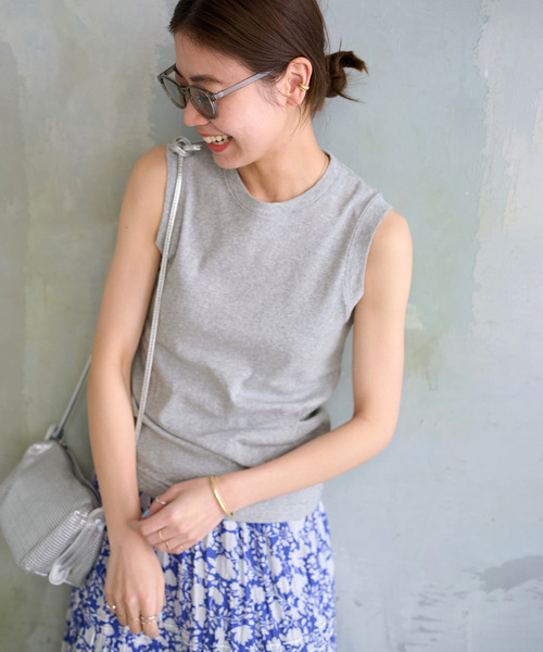 JOURNAL STANDARD relume（ジャーナルスタンダード　レリューム）の「《WEB限定追加》汗ジミ防止コンパクトタンク（タンクトップ・レディース・グレー/ブラック/ホワイト・FREE）」の3枚目の写真