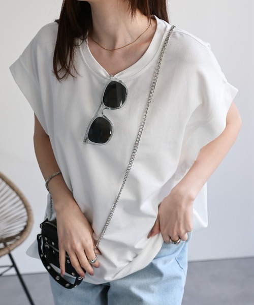 CREARE -LINO-(クレアーレリノ)の「〈レディース商品〉ゆるシルエットフレンチスリーブTシャツ/トップス(Tシャツ/カットソー・レディース・ベージュ/ブラック/ホワイト/グレー・FREE)」の14枚目の写真