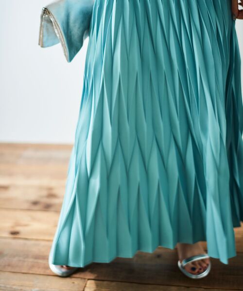 le.coeur blanc（ルクールブラン）の「デシン変形プリーツスカート（スカート・レディース・ミント/ベージュ系その他・38）」の13枚目の写真