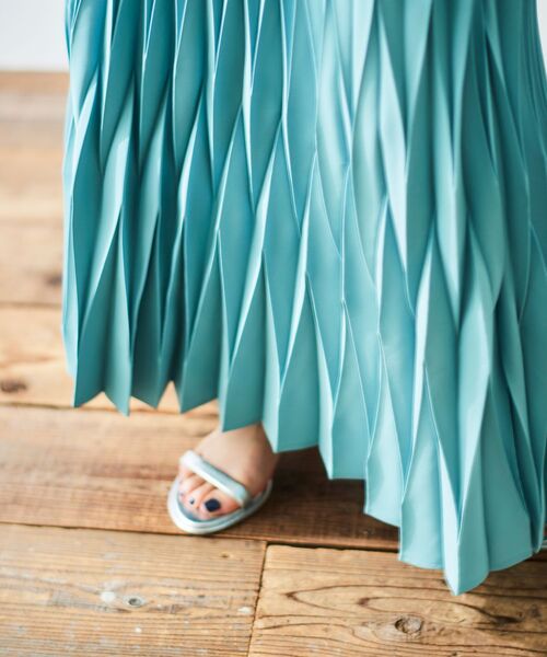 le.coeur blanc（ルクールブラン）の「デシン変形プリーツスカート（スカート・レディース・ミント/ベージュ系その他・38）」の12枚目の写真