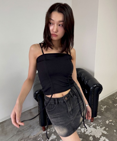 FOLLOWIN（フォロウィン）の「【インナーパンツ付き】スタンダードヴィンテージデニムミニスカート（デニムスカート・レディース・ライトブルー/ブラック・MEDIUM/SMALL）」の4枚目の写真