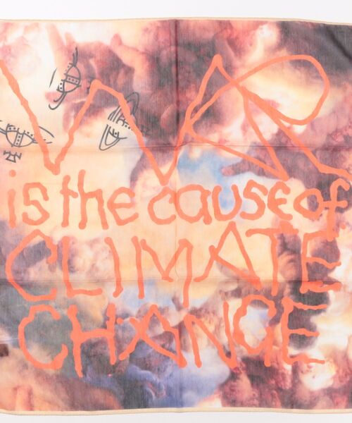 Vivienne Westwood（ヴィヴィアンウエストウッド）の「CHERUBS SQUARE 70X70 CHERUBS（ストール/ショール・レディース・マルチ・FREE）」の2枚目の写真