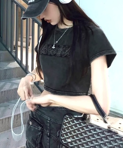 Riff(リフ)の「ヴィンテージ風ショート丈Tシャツ(Tシャツ/カットソー・レディース・ブラック・M/L)」の6枚目の写真