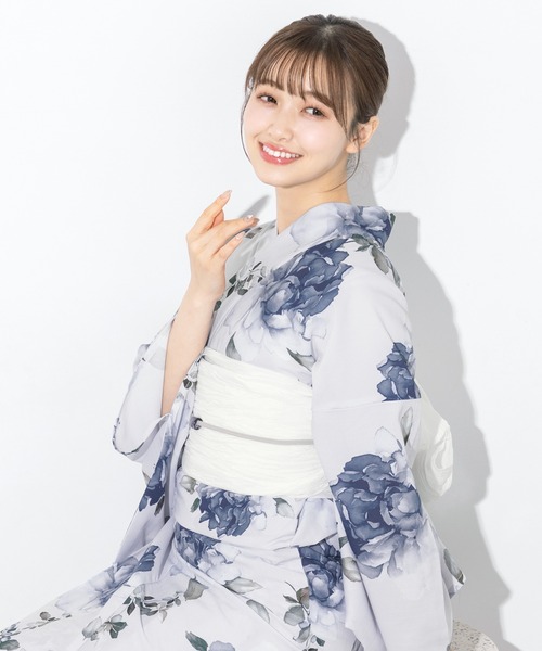 SOUBIEN（ソウビエン）の「【floro by SOUBIEN】浴衣2点セット （浴衣＋兵児帯)（浴衣・レディース・ブルー系/ブラック系/ホワイト系その他/ブラック系3/ネイビー系1/ブラック系1/ブラウン系その他/その他/ブルー系2/グレー系/ブラック系2/パープル系/ネイビー系/ネイビー系2/ブラック系4・FREE）」の13枚目の写真