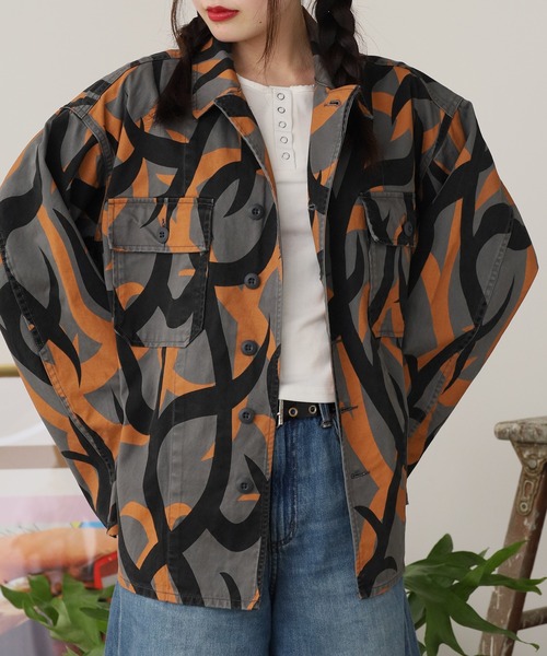 made in standard (メイドインスタンダード)の「MADE IN STANDARD / メイドインスタンダード ATIGUE UNIFORM SHIRT JACKET JACKET メンズ 秋物 秋服 2026年秋冬 冬服(ミリタリージャケット・メンズ・ブラック/グレー・M/L)」の8枚目の写真