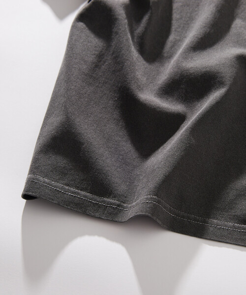 THRASHER（スラッシャー）の「THRASHER/スラッシャー バックロゴフレイムハート Tシャツ(限定展開)(UNISEX)（Tシャツ/カットソー・メンズ・ネイビー/オフホワイト/ブラック・SMALL/LARGE/MEDIUM）」の16枚目の写真