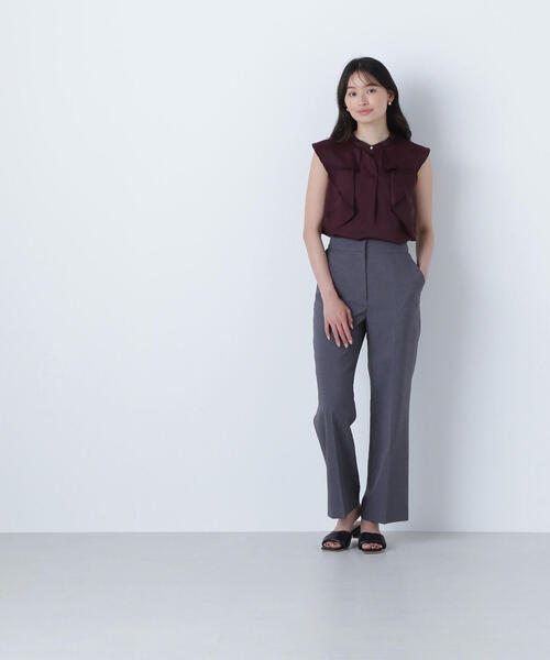 NATURAL BEAUTY BASIC(ナチュラルビューティーベーシック)の「◇ラッフルシアーブラウス(シャツ/ブラウス・レディース・ワイン/ベージュ/ライトグリーン・FREE)」の12枚目の写真