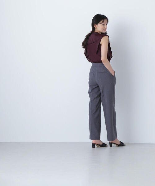 NATURAL BEAUTY BASIC(ナチュラルビューティーベーシック)の「◇ラッフルシアーブラウス(シャツ/ブラウス・レディース・ワイン/ベージュ/ライトグリーン・FREE)」の16枚目の写真