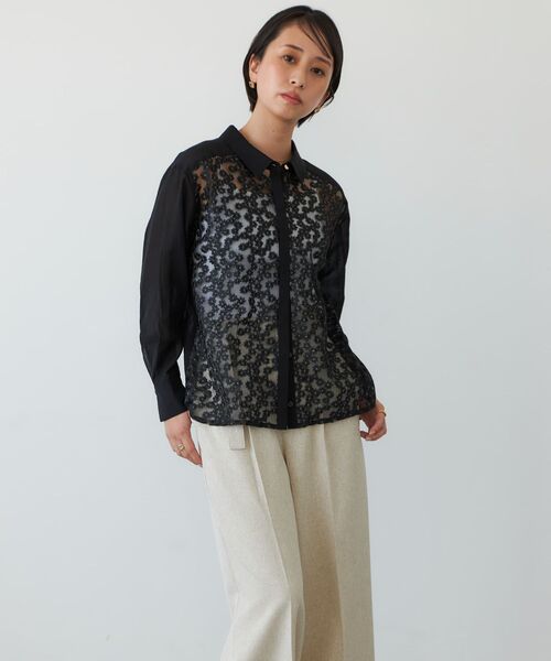 STRATA(エストラータ)の「フラワーエンブロイダリーシャツ 【低身長・小柄女性】(シャツ/ブラウス・レディース・ホワイト/ブラック・ONE SIZE)」の19枚目の写真