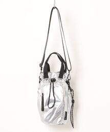 ALTROSE（アルトローズ）の「［ALTROSE/アルトローズ］500mlのペットボトル2本収納可！保冷 保温 ボトルホルダー ペットボトル 巾着 ショルダー（水筒）」