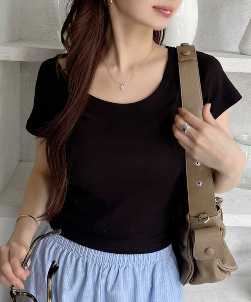 Ada.(エイダ)の「ディープネック シンプル 無地 カットソー 半袖(Tシャツ/カットソー・レディース・ホワイト/グレー/ブラック・FREE)」の8枚目の写真