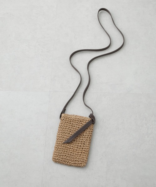 NANO universe（ナノユニバース）の「ハンドクロシェスクエアポーチ（ショルダーバッグ・メンズ・キナリ/ブラック・FREE）」の2枚目の写真