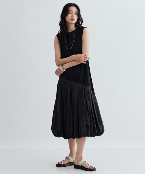 GALLEST(ギャレスト)の「バルーン切替ワンピース(ワンピース・レディース・ブラック/グリーン・38)」の2枚目の写真