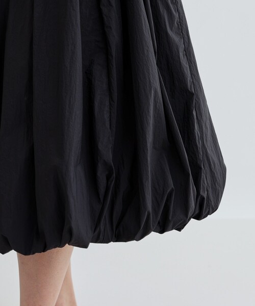 GALLEST(ギャレスト)の「バルーン切替ワンピース(ワンピース・レディース・ブラック/グリーン・38)」の8枚目の写真