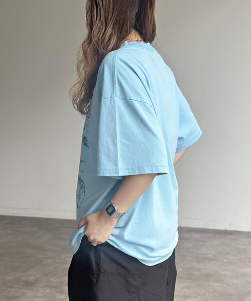 CPCM（シーピーシーエム）の「カラーパウダーダイナソーT（Tシャツ/カットソー・メンズ・ホワイト/ブルー系その他/オレンジ・MEDIUM/LARGE）」の5枚目の写真