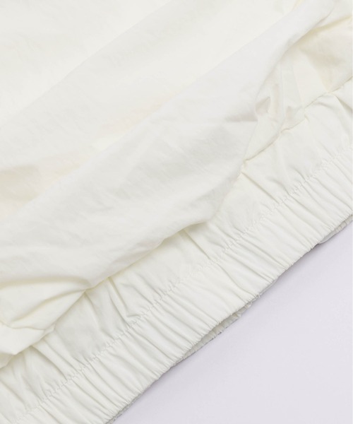 AMELY(エミリー)の「シャーリングダブルジップベスト(ベスト・レディース・ホワイト/ブラック・フリー)」の3枚目の写真