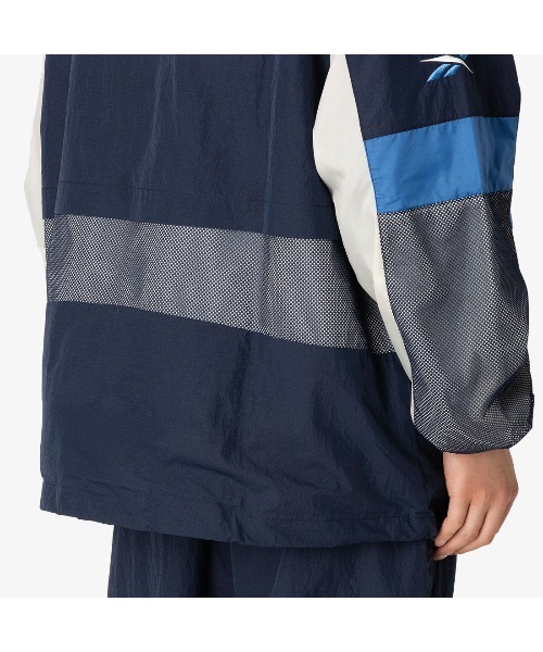 Reebok（リーボック）の「トラックジャケット リブート 90’s/Track Jacket REBOOT 90’s（ナイロンジャケット・メンズ・ブルー/ブラック/グリーン・X-LARGE/MEDIUM/SMALL/LARGE）」の21枚目の写真