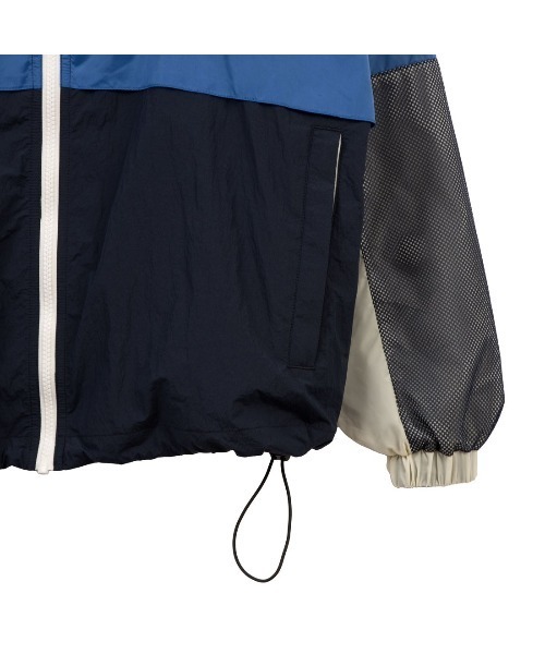Reebok(リーボック)の「トラックジャケット リブート 90’s/Track Jacket REBOOT 90’s(ナイロンジャケット・メンズ・ブルー/ブラック/グリーン・X-LARGE/MEDIUM/SMALL/LARGE)」の22枚目の写真