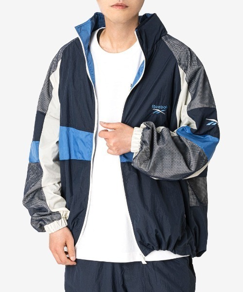 Reebok（リーボック）の「トラックジャケット リブート 90’s/Track Jacket REBOOT 90’s（ナイロンジャケット・メンズ・ブルー/ブラック/グリーン・X-LARGE/MEDIUM/SMALL/LARGE）」の14枚目の写真
