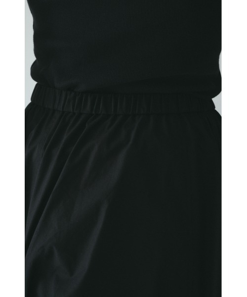 HeRIN.CYE(ヘリンドットサイ)の「Asymmetry hem skirt アシンメトリーヘムスカート(スカート・レディース・ブラック/レッド系その他・38/36)」の16枚目の写真