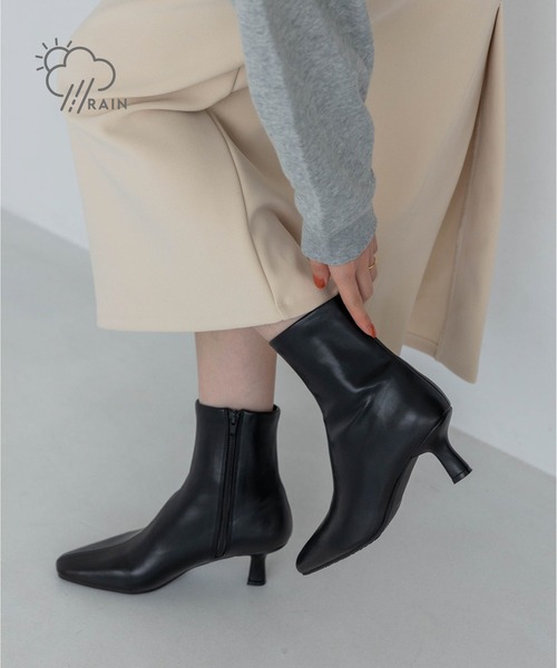 EVOL（イーボル）の「【晴雨兼用・滑りにくい】スクエア6cmショートブーツ IZ5766（レインシューズ・レディース・チャコールグレー/ブラック/アイボリー・S/M/L/LL）」の3枚目の写真