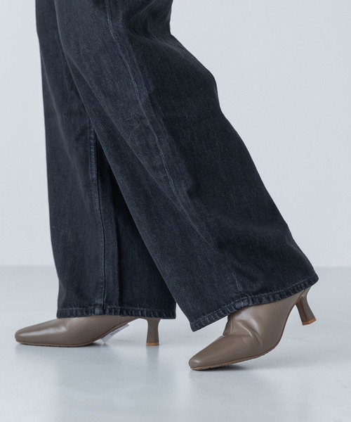 EVOL（イーボル）の「【晴雨兼用・滑りにくい】スクエア6cmショートブーツ IZ5766（レインシューズ・レディース・チャコールグレー/ブラック/アイボリー・S/M/L/LL）」の8枚目の写真