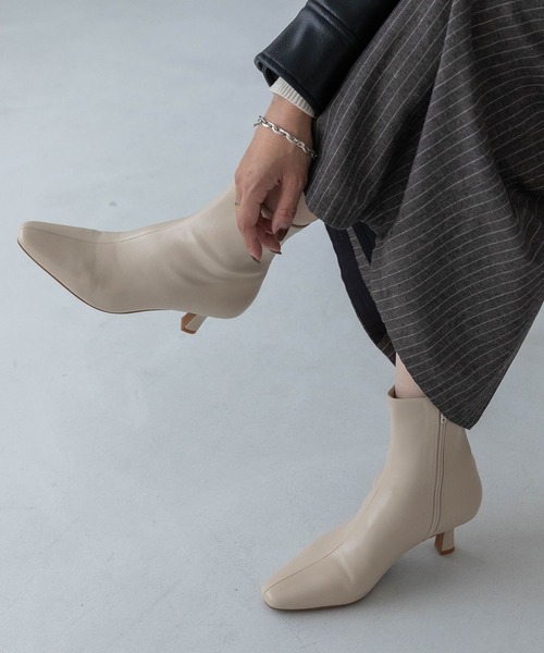 EVOL（イーボル）の「【晴雨兼用・滑りにくい】スクエア6cmショートブーツ IZ5766（レインシューズ・レディース・チャコールグレー/ブラック/アイボリー・S/M/L/LL）」の10枚目の写真