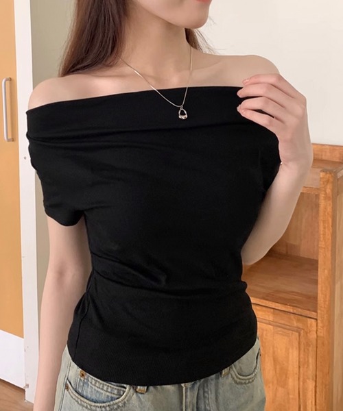DAY CLOSET(デイ クローゼット)の「【2way/細見え】半袖 ドレープ オフショルダー Tシャツ レディース(Tシャツ/カットソー・レディース・グレー/ブラック/ホワイト・FREE)」の8枚目の写真