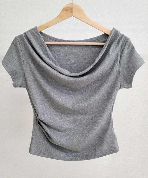 DAY CLOSET(デイ クローゼット)の「【2way/細見え】半袖 ドレープ オフショルダー Tシャツ レディース(Tシャツ/カットソー・レディース・グレー/ブラック/ホワイト・FREE)」の15枚目の写真