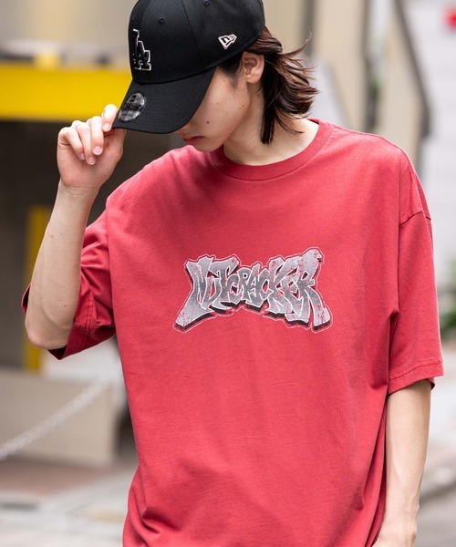 WEGO(ウィゴー)の「WEGO/コンパクトフィットピグメントグラフィックT(Tシャツ/カットソー・メンズ・スミクロ/パープル/オフホワイト/レッド・MEDIUM/LARGE)」の4枚目の写真