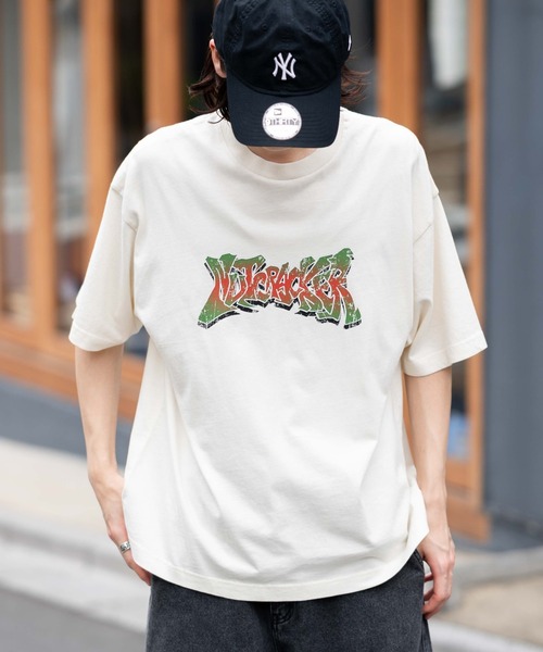 WEGO(ウィゴー)の「WEGO/コンパクトフィットピグメントグラフィックT(Tシャツ/カットソー・メンズ・スミクロ/パープル/オフホワイト/レッド・MEDIUM/LARGE)」の2枚目の写真