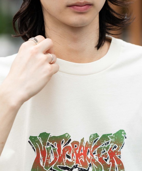 WEGO(ウィゴー)の「WEGO/コンパクトフィットピグメントグラフィックT(Tシャツ/カットソー・メンズ・スミクロ/パープル/オフホワイト/レッド・MEDIUM/LARGE)」の7枚目の写真