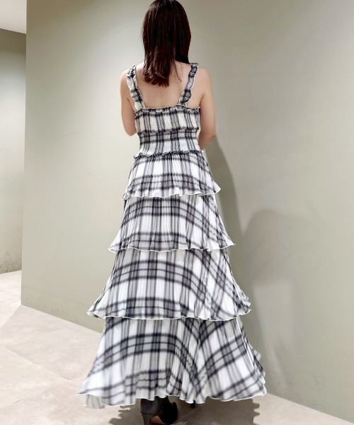 SNIDEL ティアードプリントキャミワンピース ティアードプリントキャミワンピース(マキシ・ロングワンピース