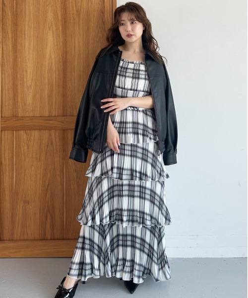 SNIDEL（スナイデル）の「ティアードプリントキャミワンピース（ワンピース・レディース・チェック/ブラウン・0/1）」の13枚目の写真