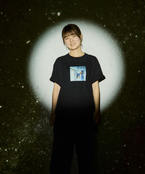 CONVERSE TOKYO(コンバーストウキョウ)の「【この夏の星を見る】ASTRONOMY GRAPHIC TEE(Tシャツ/カットソー・レディース・ブラック・FREE)」の4枚目の写真