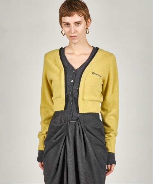 PRANK PROJECT（プランクプロジェクト）の「Vネックレイヤードカーデ / V-Neck Layered Cardigan（カーディガン/ボレロ・レディース・チャコールグレー/ライトイエロー/ブラウン・FREE）」の3枚目の写真