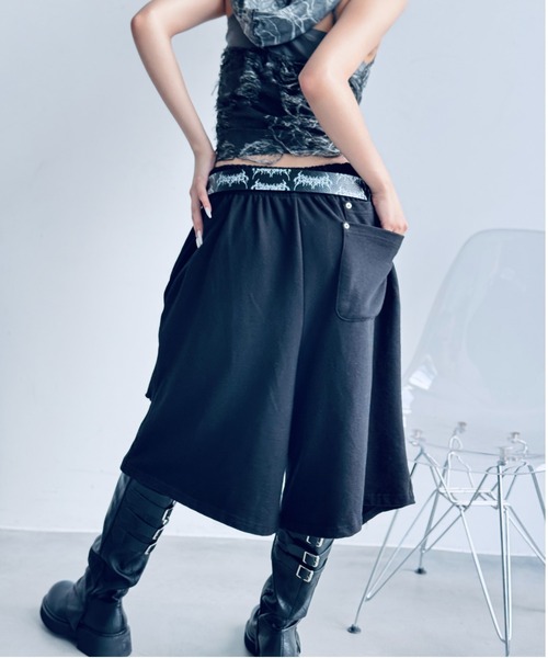 Y2K SYNAPSE FACTORY（ワイツーケー シナプスファクトリー）の「【Crush cut】ハーフパンツ（スウェットパンツ・レディース・ブラック/グレー・FREE）」の15枚目の写真