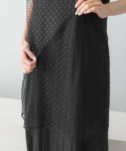 URBAN RESEARCH ROSSO WOMEN（アーバンリサーチ　ロッソ）の「シアー×ラインストーンレイヤードワンピース（ワンピース・レディース・ブラック・FREE）」の11枚目の写真