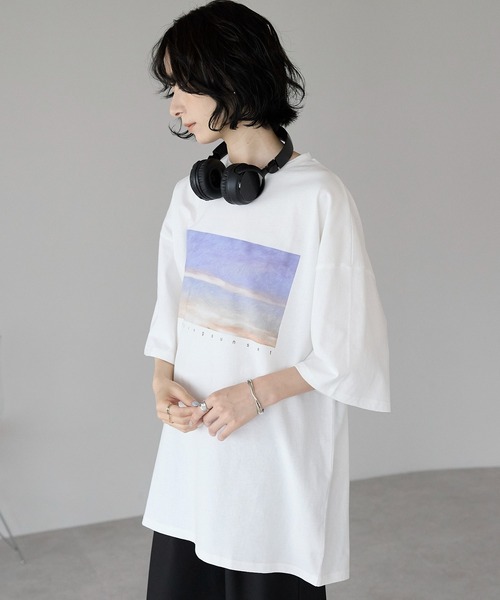 amini（アミニ）の「ビックシルエットプリントTシャツ　2型アソート（Tシャツ/カットソー・レディース・ホワイト系1/ホワイト系2/ブラック系1/ブラック系2・MEDIUM）」の6枚目の写真