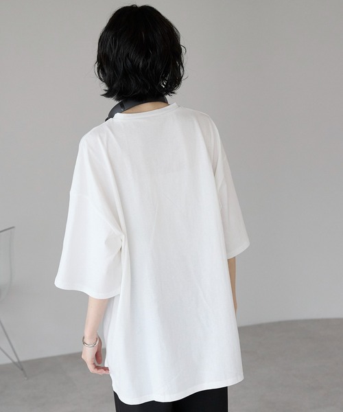 amini（アミニ）の「ビックシルエットプリントTシャツ　2型アソート（Tシャツ/カットソー・レディース・ホワイト系1/ホワイト系2/ブラック系1/ブラック系2・MEDIUM）」の7枚目の写真