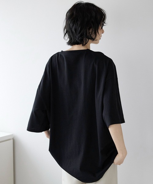 amini（アミニ）の「ビックシルエットプリントTシャツ　2型アソート（Tシャツ/カットソー・レディース・ホワイト系1/ホワイト系2/ブラック系1/ブラック系2・MEDIUM）」の16枚目の写真