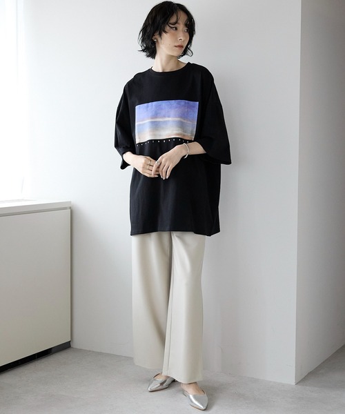 amini（アミニ）の「ビックシルエットプリントTシャツ　2型アソート（Tシャツ/カットソー・レディース・ホワイト系1/ホワイト系2/ブラック系1/ブラック系2・MEDIUM）」の18枚目の写真