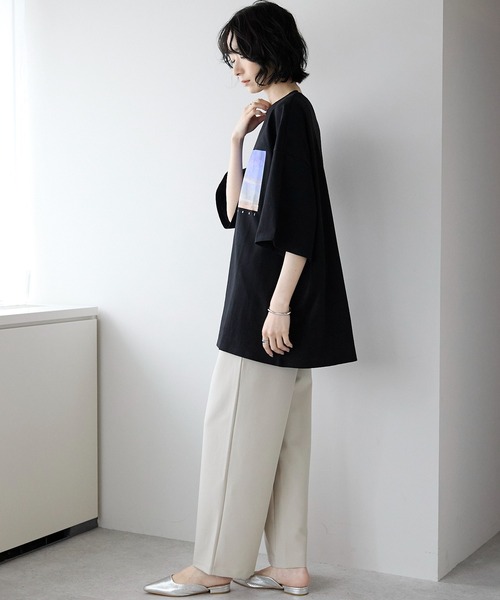 amini（アミニ）の「ビックシルエットプリントTシャツ　2型アソート（Tシャツ/カットソー・レディース・ホワイト系1/ホワイト系2/ブラック系1/ブラック系2・MEDIUM）」の19枚目の写真