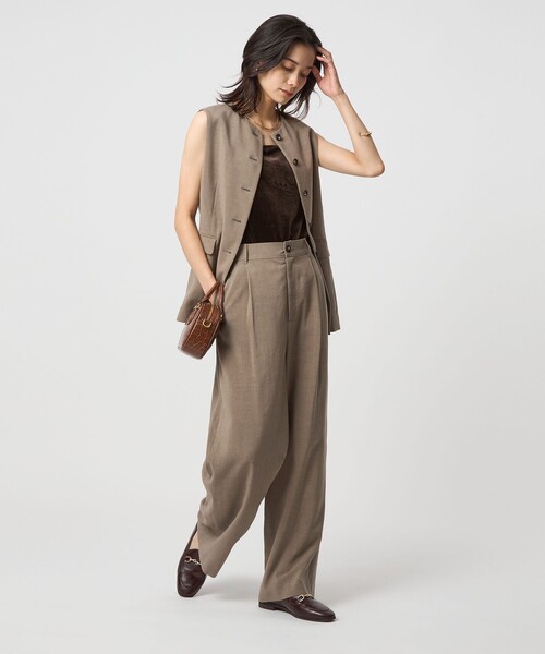 green label relaxing（グリーンレーベルリラクシング）の「ベロア タンクトップ（タンクトップ・レディース・ブラック/モカ/ダークブラウン・FREE）」の10枚目の写真