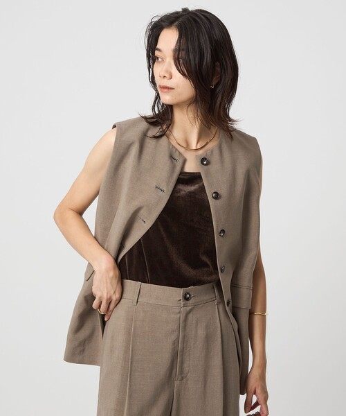 green label relaxing（グリーンレーベルリラクシング）の「ベロア タンクトップ（タンクトップ・レディース・ブラック/モカ/ダークブラウン・FREE）」の11枚目の写真